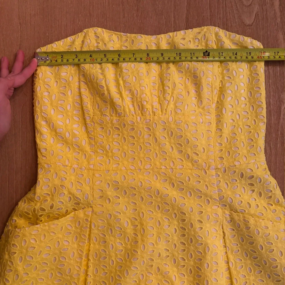 Lilly Pulitzer Yellow Eyelet Strapless Fit & Flare Blossom Dress NWT Size 10 - Picture 13 of 15